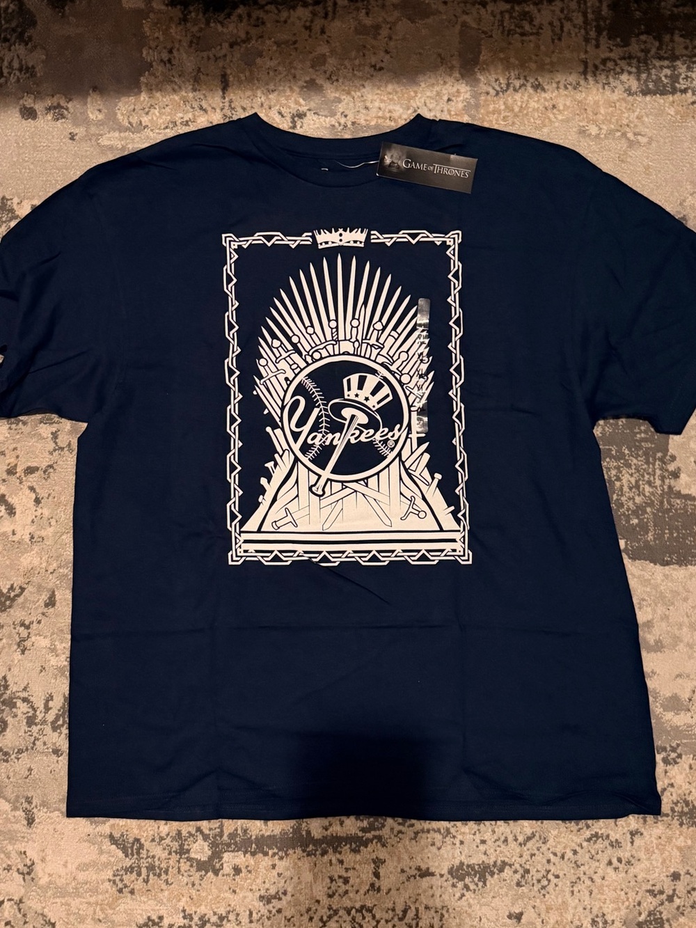 RARE - New with Tags - Game of Thrones x New York NY Yankee Shirt - XL